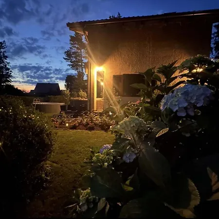 Eliska Casa de Férias Golcuv Jenikov